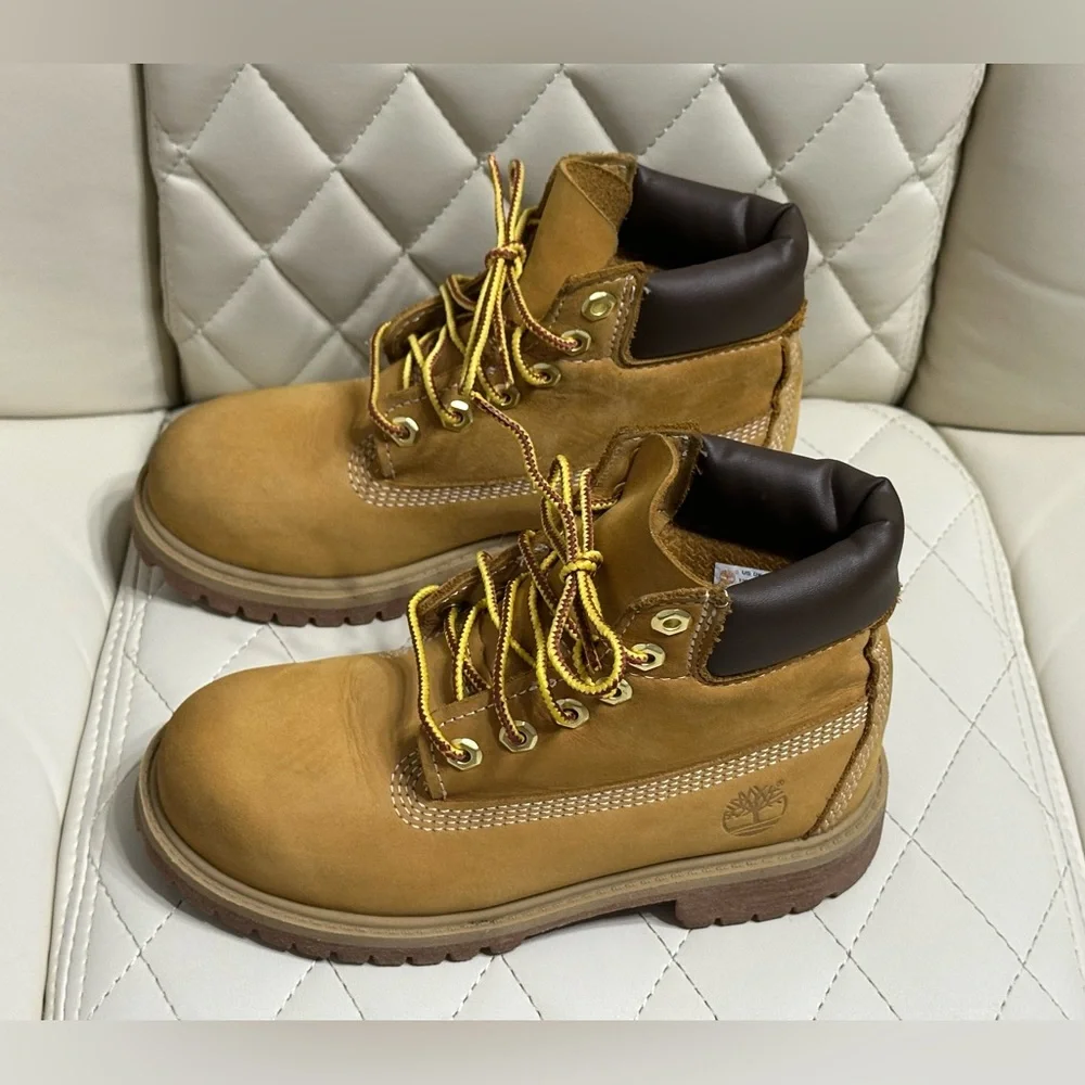Timberland kids' premium waterproof boots wheat nubuck tan color size 13